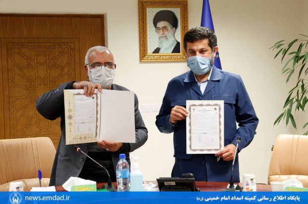 تفاهمنامه خرید ۲۵هزار تبلت برای دانش آموزان خوزستانی امضا شد